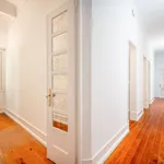 Rent 6 bedroom apartment of 8 m² in Lisbon