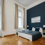 Miete 3 Schlafzimmer wohnung von 130 m² in Vienna