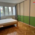 Pronajměte si 3 ložnic/e byt o rozloze 80 m² v Praha