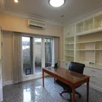 Rent 4 bedroom house of 550 m² in Bangkok