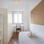 Rent a room in lisbon