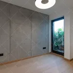 Rent 2 bedroom apartment of 129 m² in Budapest