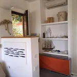 Rent 4 bedroom house of 70 m² in Roma