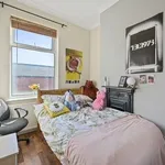 Rent 4 bedroom house in Preston