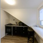 Rent 4 bedroom apartment of 60 m² in Köln