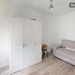 Appartement de 16 m² avec 1 chambre(s) en location à Paris