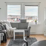 Hyr ett 2-rums hus på 70 m² i Bro