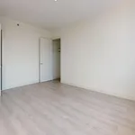 Rent 2 bedroom apartment in Queens