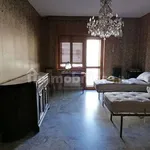 Rent 5 bedroom apartment of 200 m² in Foggia