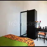 Rent 2 bedroom apartment of 50 m² in Rho