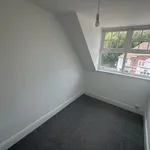 Rent 3 bedroom flat in South East England