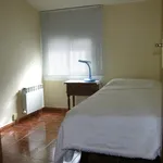 Alquilo 2 dormitorio apartamento de 60 m² en Huesca