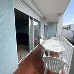 Appartement de 35 m² avec 2 chambre(s) en location à Canet