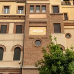 Rent 1 bedroom house of 177 m² in ROMA