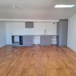 Appartement de 61 m² avec 2 chambre(s) en location à B o r d e a u x 3 3 0 0