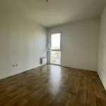 Appartement de 63 m² avec 3 chambre(s) en location à NANTEST