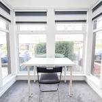 Rent 3 bedroom apartment in Leeds