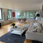 Huur 2 slaapkamer appartement van 135 m² in Hilversum