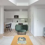 Rent 2 bedroom apartment of 51 m² in Lisbon