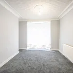 Rent 2 bedroom house in Hull