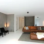 Huur 3 slaapkamer appartement van 170 m² in Amsterdam