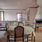 Rent 3 bedroom house of 150 m² in Monte Sant'Angelo