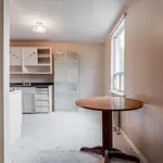 Appartement de 430 m² avec 1 chambre(s) en location à Toronto (Long Branch)