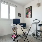 Appartement de 49 m² avec 3 chambre(s) en location à Marseille