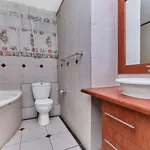 Rent 2 bedroom apartment in Sandton