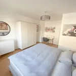 Miete 3 Schlafzimmer wohnung von 100 m² in Frankfurt