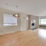 3 bedroom house of 2744 sq. ft in Toronto (Mount Pleasant East)