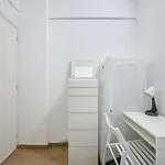 Rent a room in lisbon