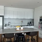 Rent 2 bedroom apartment in Melbourne