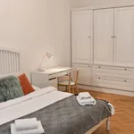 Pronajměte si 1 ložnic/e byt o rozloze 65 m² v Prague