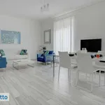 Rent 3 bedroom apartment of 100 m² in Rome