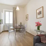 Rent 1 bedroom apartment of 55 m² in Florence