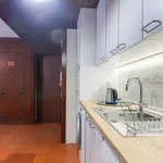 Rent 1 bedroom apartment in lisbon