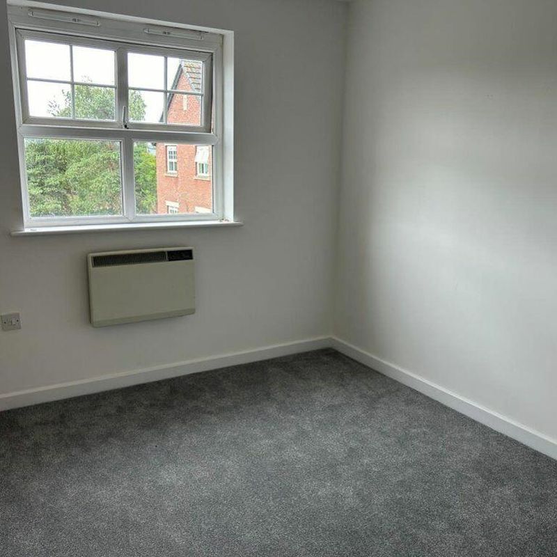 apartment at Queens Court, Middlewich, Cheshire, CW10 9NU, United_kingdom