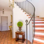 Maison de 262 m² avec 7 chambre(s) en location à Aix-en-Provence