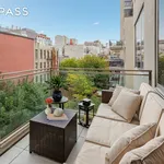 Rent 3 bedroom house of 159 m² in New York City