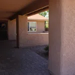 Rent 3 bedroom house of 154 m² in Sun Lakes