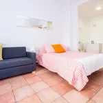 Rent 5 bedroom apartment in Valencia