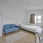 Apartamento T0 para Arrendar l Mobilado e equipado l Carcavelos