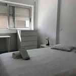 Rent 5 bedroom apartment in Porto