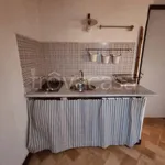 Rent 4 bedroom apartment of 80 m² in Genova