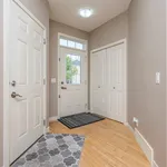 Appartement de 1420 m² avec 3 chambre(s) en location à Calgary