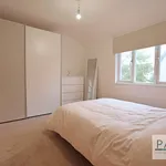 Rent 3 bedroom flat in Brighton