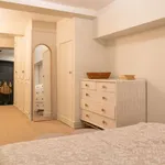 Rent 1 bedroom apartment of 56 m² in madrid