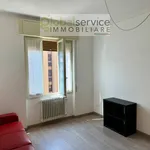 Affitto 3 camera appartamento di 75 m² in Brescia