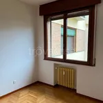 Rent 5 bedroom apartment of 137 m² in Padova